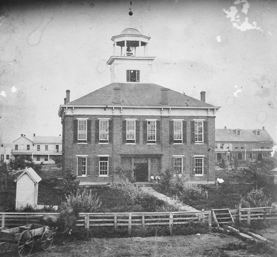 The 1858 Lucas County, Iowa, courthouse
